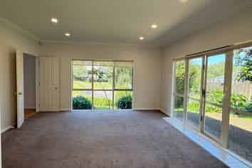 2 Opal Close, Albany