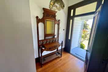 15 Tainui Road, Devonport