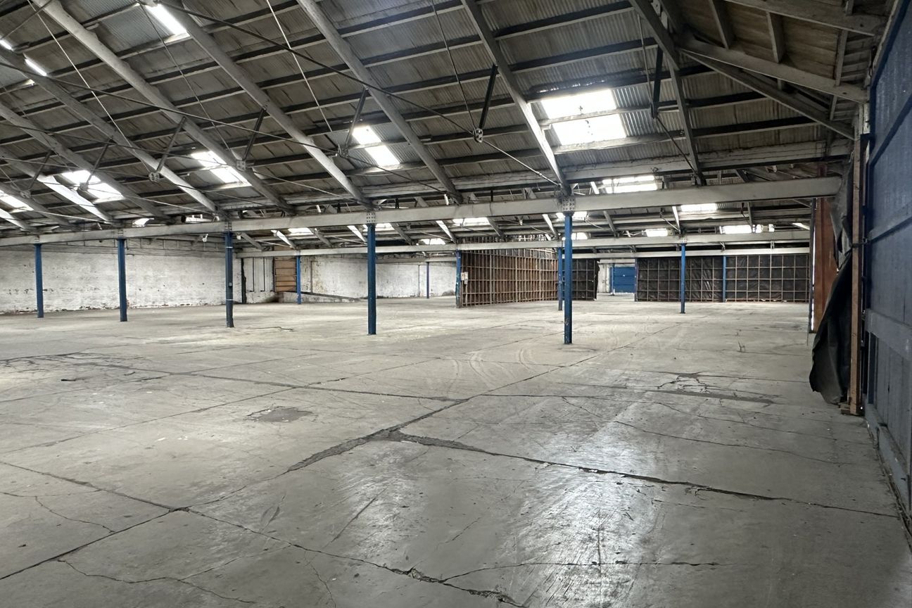 Large Central City Warehouse For lease - Bild 4