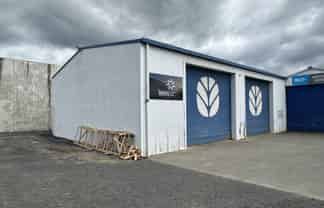 Tidy Smaller Warehouse For Lease - Mosgiel