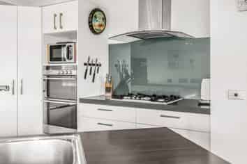 8/133 Powerhouse Road, Westport