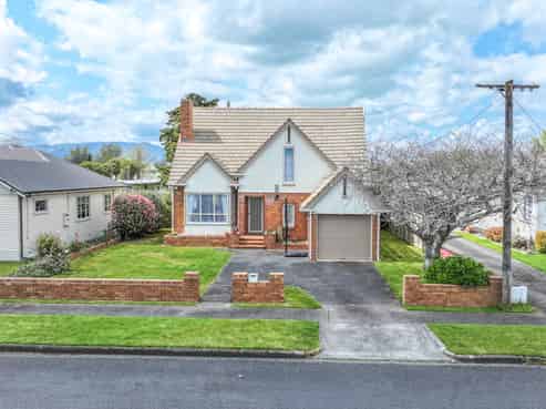 11 Miro Street, Matamata