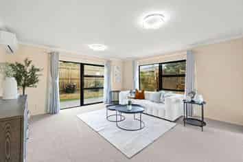 2/20 Beach Road, Mellons Bay