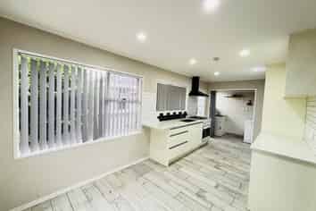 3/57 Puhinui Road, Papatoetoe