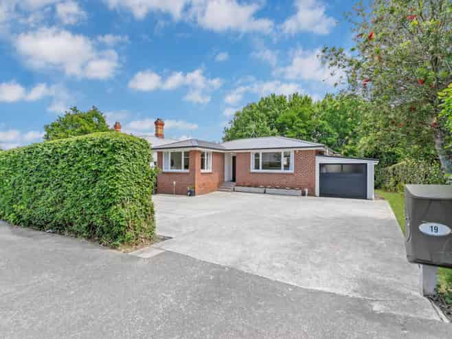 19 Green Lane East, Remuera