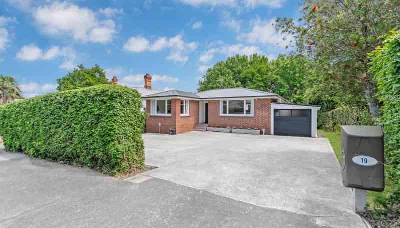 19 Green Lane East, Remuera