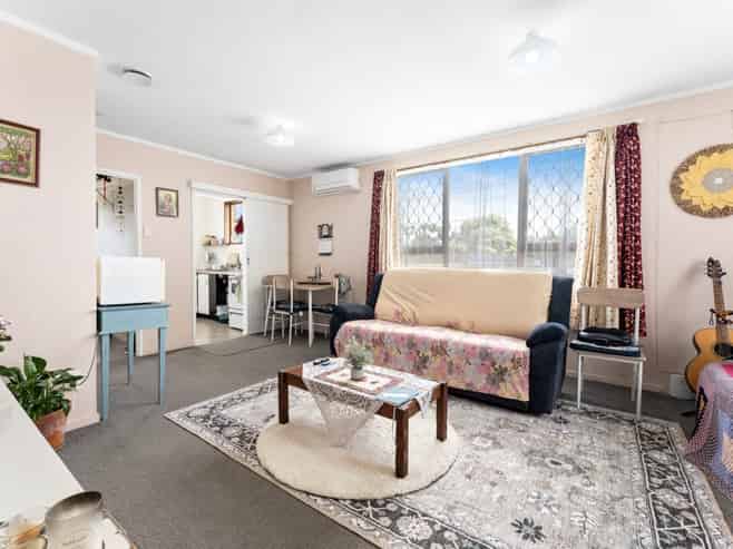 52b Butterworth Drive, Glendene