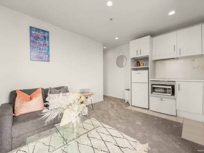 1302/36 Eden Crescent, Auckland Central