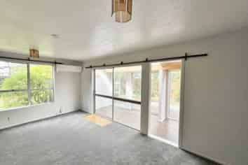 51B Woodbury St, Avonhead