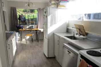 7 Hawk Place, Western Heights