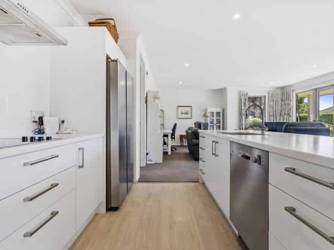 18 Liffey Springs Drive, Lincoln