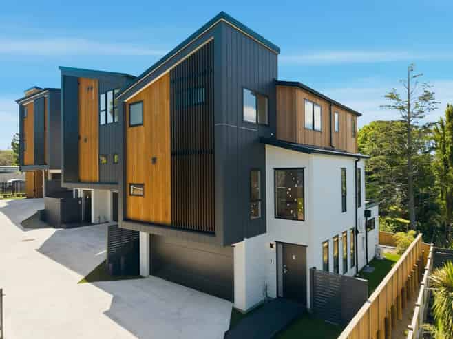 7C Cruickshank Crescent, Meadowbank