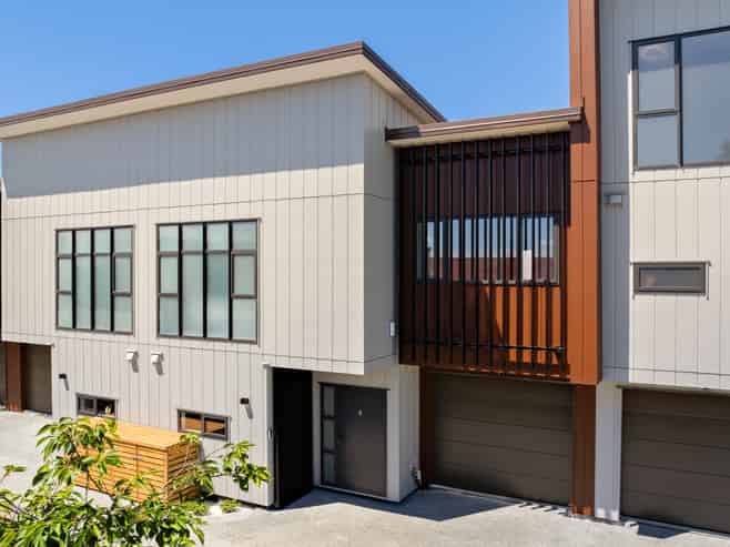 729B Massey Road, Mangere