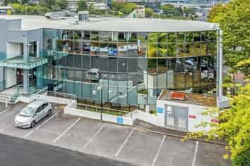 Well Positioned Grafton Offices