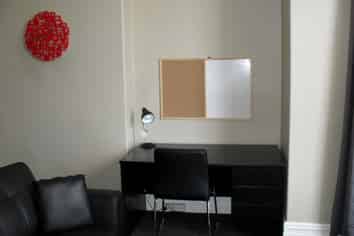 Room 1/54 Queen Street, North Dunedin