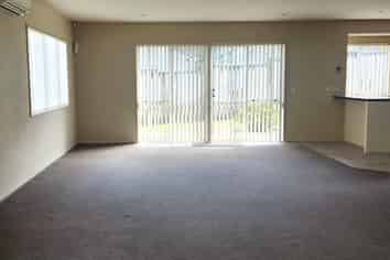 12 Tivoli Court, Flat Bush