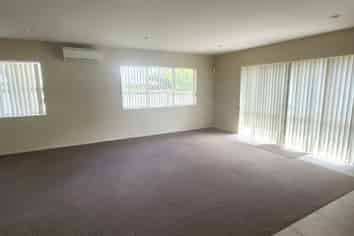 12 Tivoli Court, Flat Bush