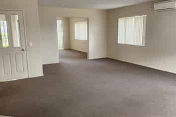 12 Tivoli Court, Flat Bush