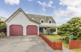 64 Woodman  Drive, Tawa