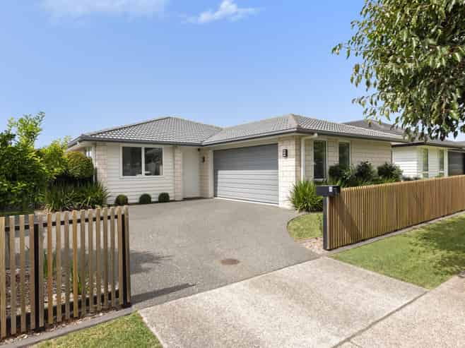 17 Flack Street, Pyes Pa