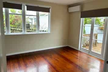 29 Fraser Road, Narrow Neck