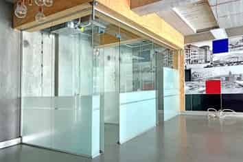 272M² RETAIL/OFFICE FOR LEASE
