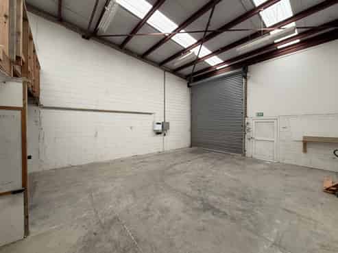 Turnkey Warehouse & Office in Prime SH2 Location
