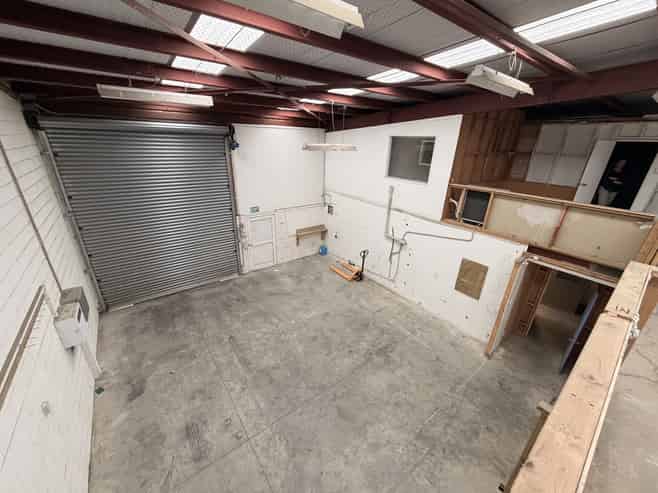 Turnkey Warehouse & Office in Prime SH2 Location