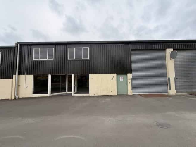 Turnkey Warehouse & Office in Prime SH2 Location