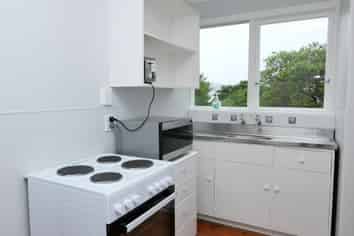 32a Charlotte Av, Brooklyn