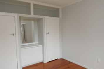 32a Charlotte Av, Brooklyn