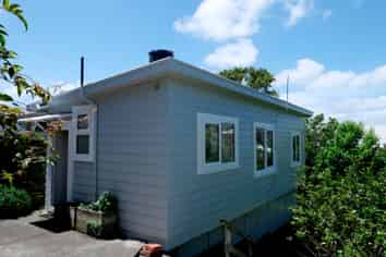 32a Charlotte Av, Brooklyn