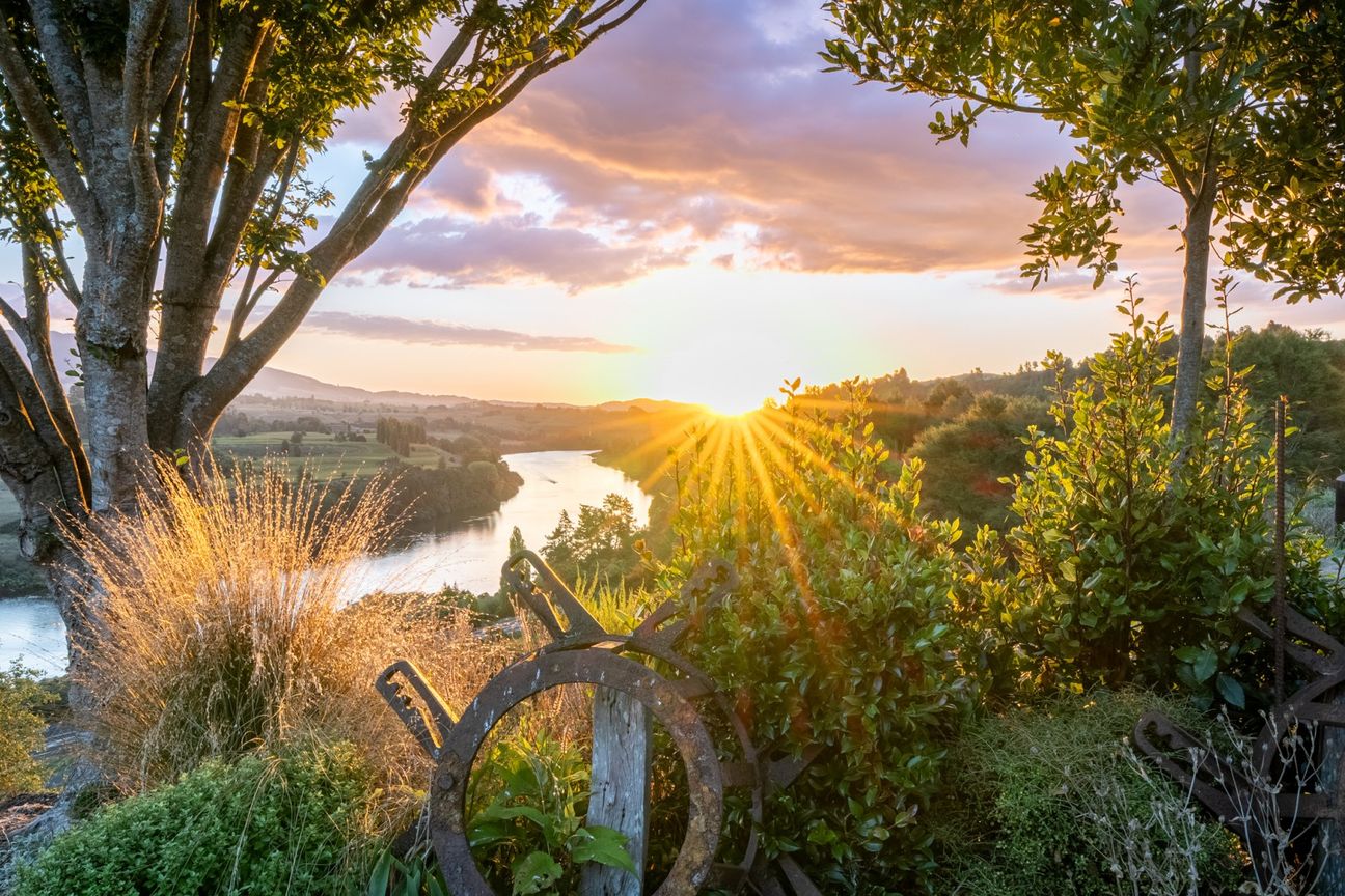 Luxury Lake Karapiro English Manor - Widok 3