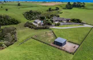 253 Lower Pitone Road, OAKURA