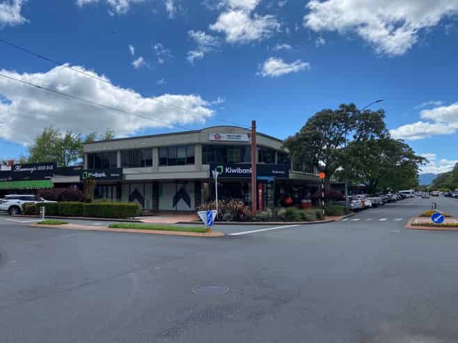 One Floor – One or Two Tenancies