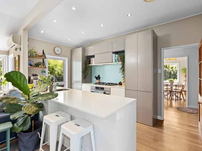 6 Ardross Avenue, Khandallah