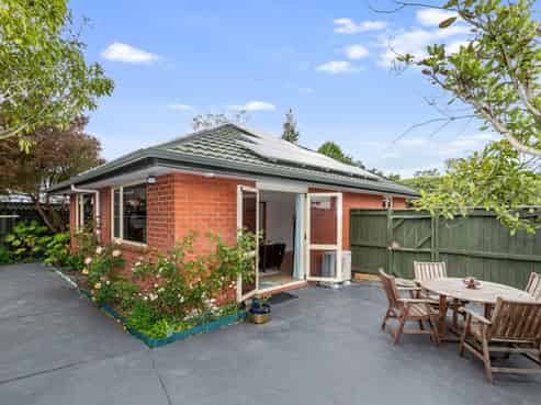 19B Newcastle Street, Phillipstown