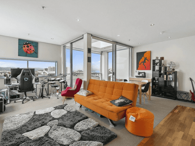 883/233 Cuba Street, Te Aro