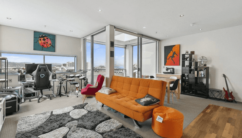 883/233 Cuba Street, Te Aro