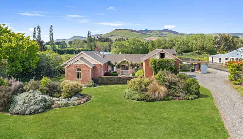 7 Waimea Valley Road, Gore