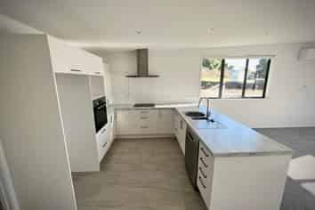 14 Manuka Place, Cambridge