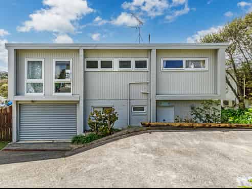 20 Shanaway Rise, Hillcrest