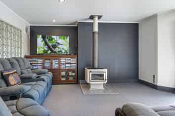 11 Coleridge Place, Stoke