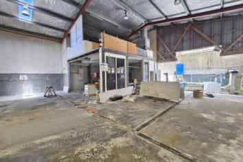 475sqm Versatile Warehouse in Hillcrest