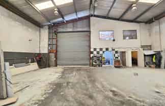 475sqm Versatile Warehouse in Hillcrest