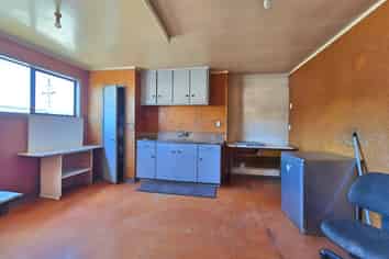 475sqm Versatile Warehouse in Hillcrest