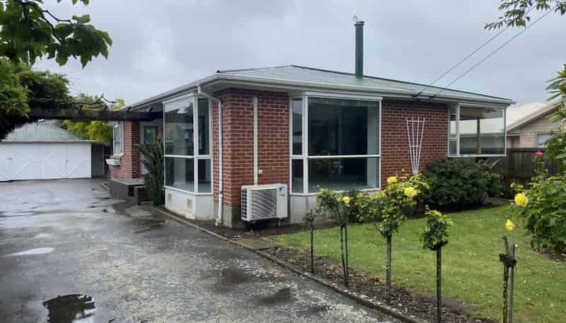 46 Sawyers Arms Road , Northcote