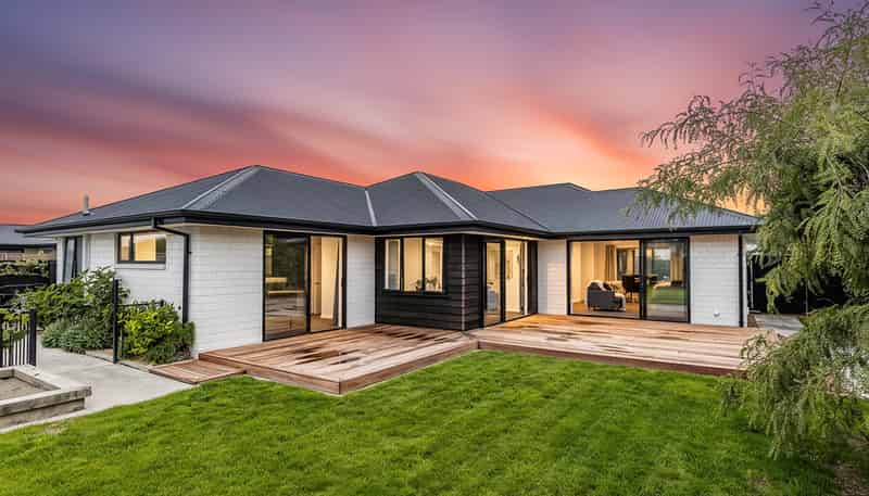 6 Full Moon Lane, Rolleston