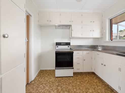 135 Malfroy Road, Glenholme