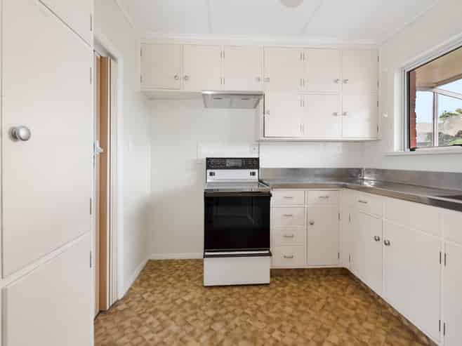 135 Malfroy Road, Glenholme